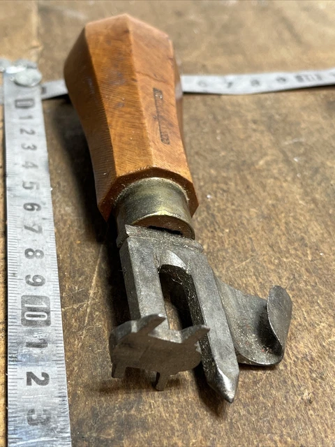 OUTIL ANCIEN HACHE Taille Fond Doloire De Tonnelier Objet De Metier Artpopulaire EUR 40,00 - FR
