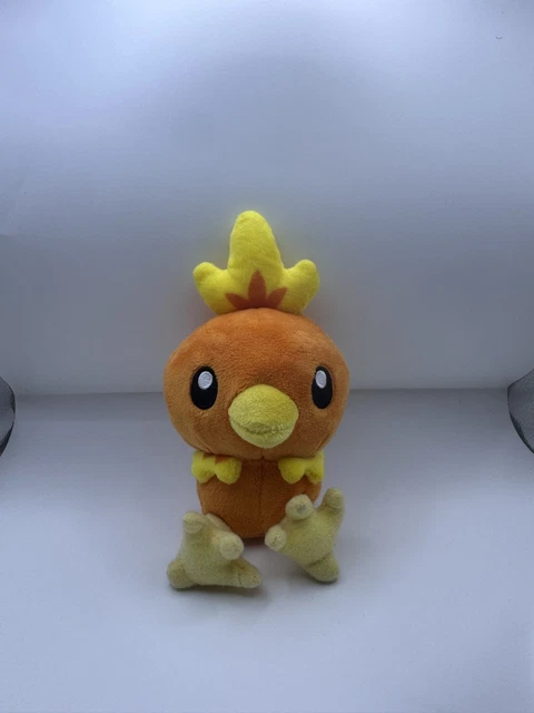 thumbnail image 2 of Pokemon Center: Siedzące Cuties Torchic Poké Plush, 6 Cali... 2 of 13