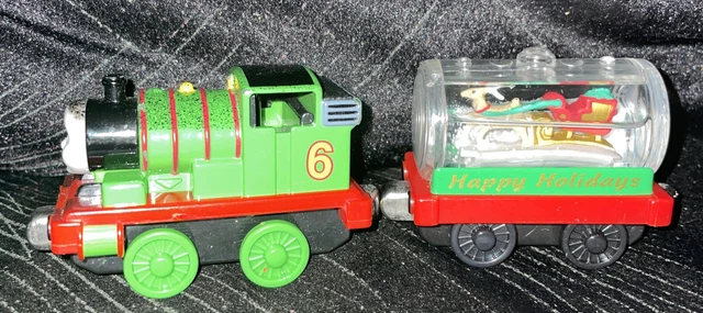 Thomas & Friends Take Along N Play Holiday Percy Snow Globe Cargo Car