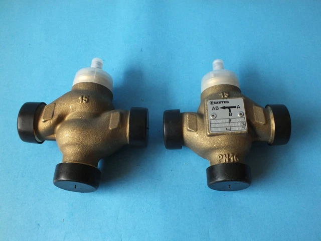 1 pz SAUTER BXN015 F220 (BXN015F220) valvola 3 vie, connettore filettato.