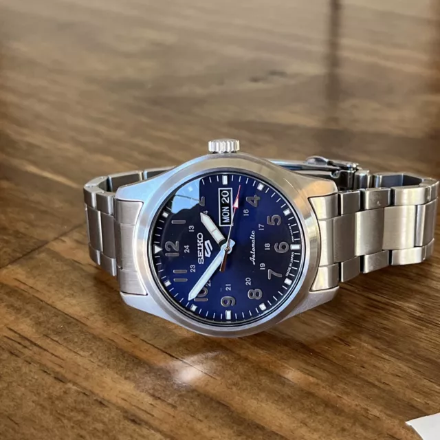 SEIKO 5 AUTOMATIC Stainless Steel Blue Dial Men s Watch SRPG29