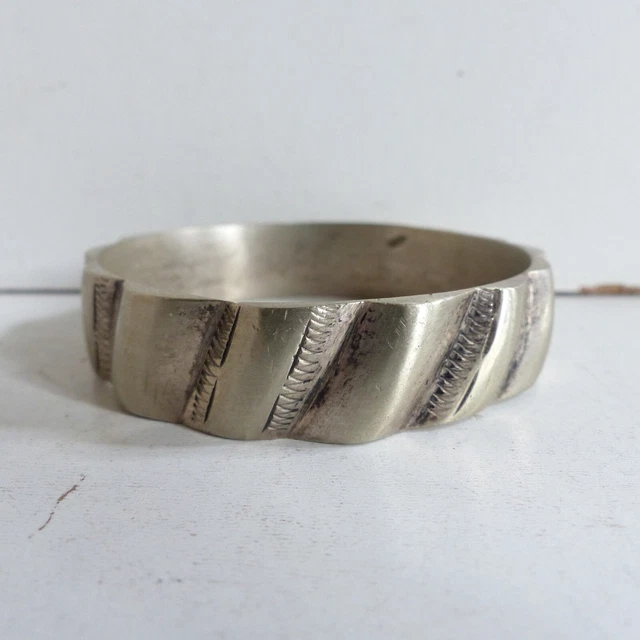BEAU BRACELET ANCIEN en ARGENT MASSIF BERBERE KABYLE BIJOUX ETHNIQUE 76