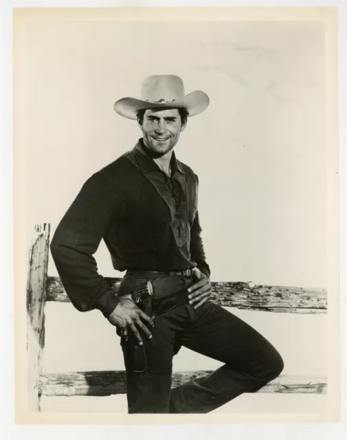 Clint Walker 1958 Cheyenne Original Portrait 8x10 ABC Western TV Show J10135