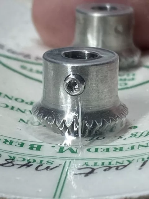 Wm Berg High Precision Stainless Steel 90 Degree Miter Gear Set 48 P - 1/4" Bore