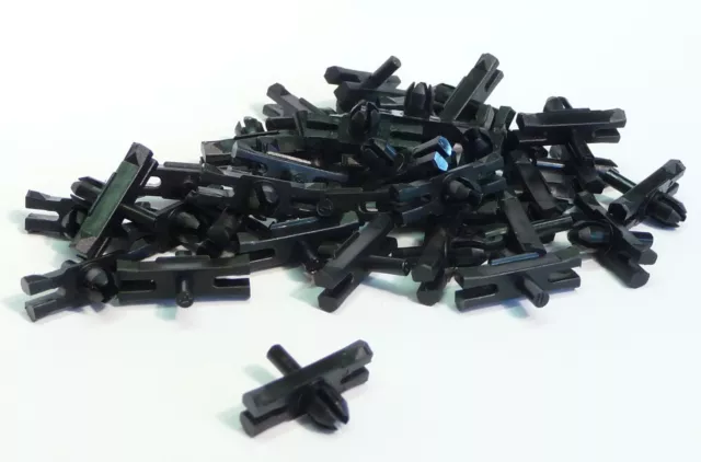 VW Käfer Zierleisten Clips 34er SET für schmale Leisten 020-2078