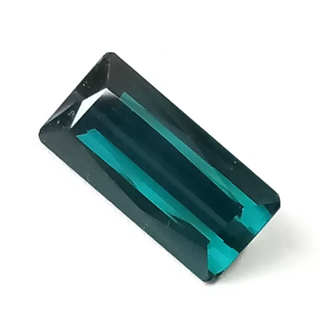 Tourmaline indicolite, 3,72 carats, tourmaline, tourmaline bleue 3 carats,...