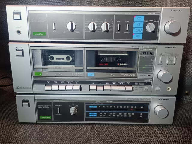 SANYO JA 224 DR W340 JT 224L Kompaktanlage Stereo Tuner Cassette Deck Amplifier