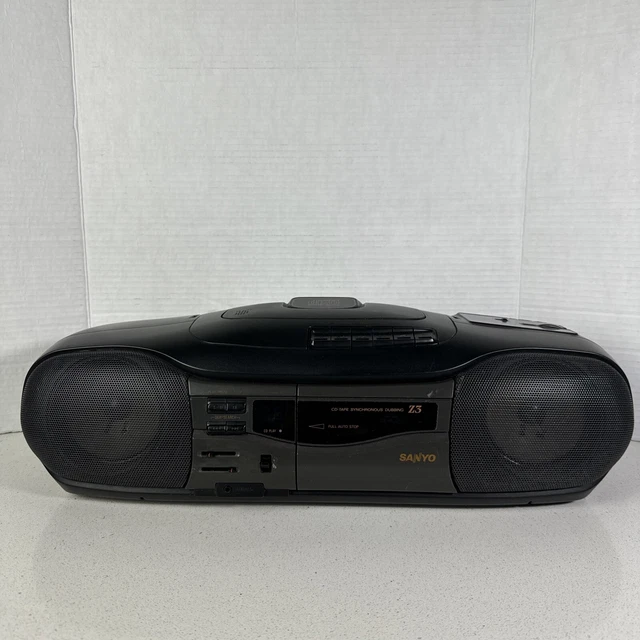 SANYO M7700K, 4 BAND RADIO/CASSETTE RECORDER-STEREO. RARITÄT | Kaufen auf Ricardo