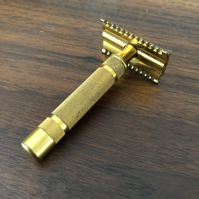 Gillette Long Open Comb Fat Handle DE Safety Razor Brass Gold Vintage 1930's 3