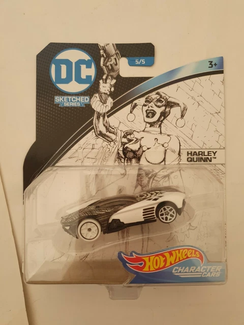 Hot Wheels 1/64 DC Characters Cars - Hawkman, Voiture Dorée édition 2021, Neuve