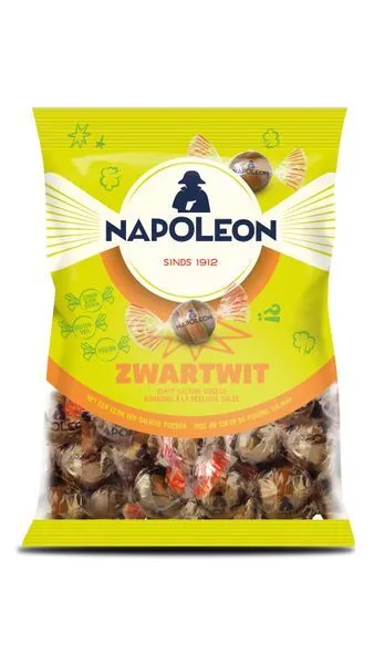 Napoleon Zwartwit vero Salmiak Kogels - caramelle con ripieno di sale di salmia 1