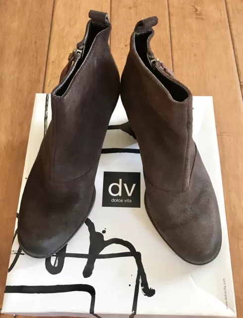 Nwt Dolce Vita Women’s Brown Suede Block Heel Ankle Boots Side Zipper Size 8.5