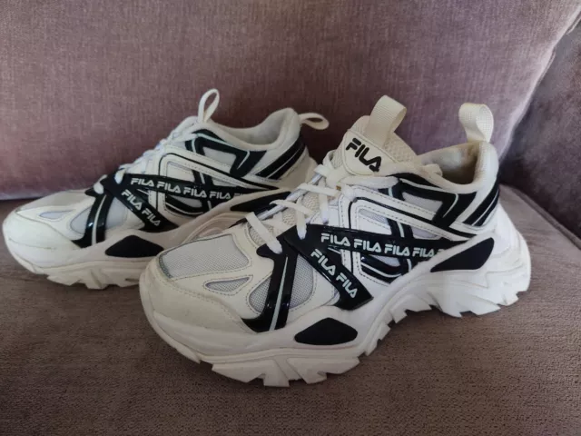 FILA ELECTROVE GARDENENIA Trainers In Black White UK Size 5