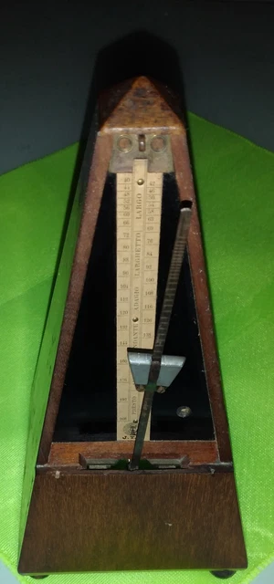 Metronomo Vintage Meccanico In Legno J.T.L Numerato - New York