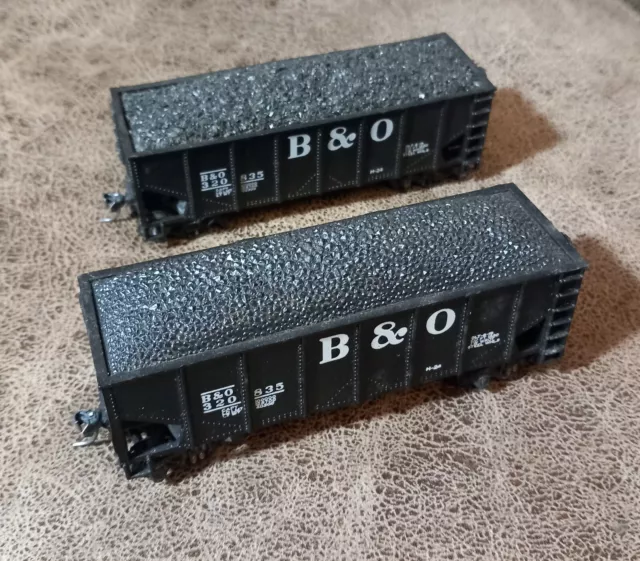 x2 Athearn HO Gauge Baltimore & Ohio Coal Hopper Wagons - VGC