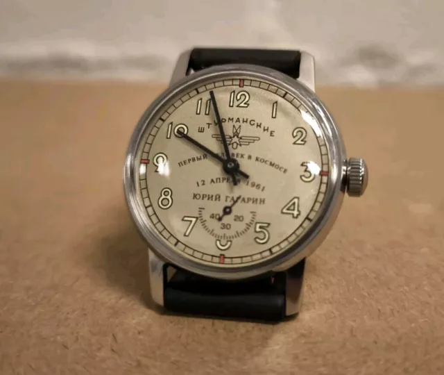 VINTAGE WRISTWATCH STURMANSKIE Pobeda Soviet MILITARY STYLE USSR Serviced