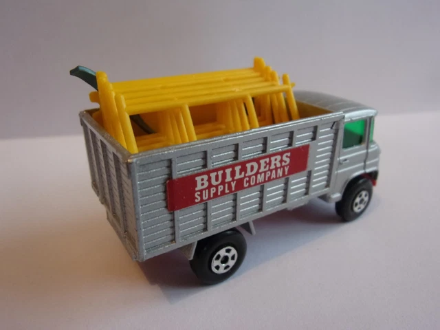 Lot De 14 Voitures Miniatures Matchbox Anciennes - Échelle 1:3 - Occasion