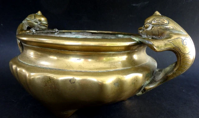 Brûle-parfum ancien bronze - Décoration