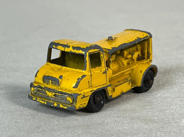 Ancien vintage jeux, jouet Matchbox Lesney Thames estate car n°70