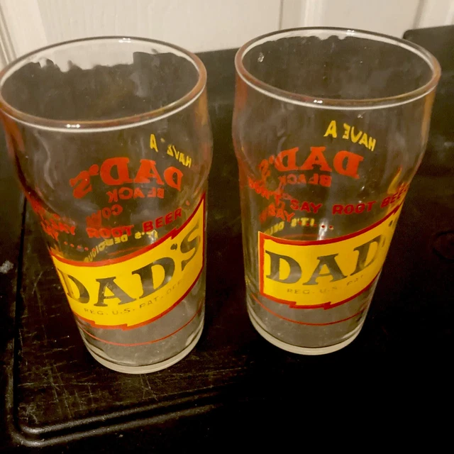 2 Vintage DAD’S Root Beer Glass Soda Pop Fountain 5” Tall Drinking Syrup Line