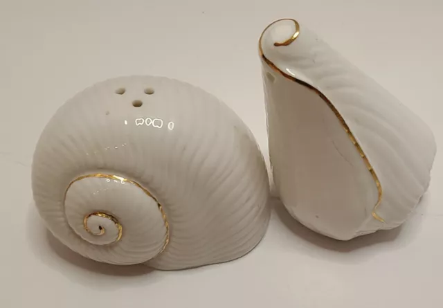 Vintage White and Gold Sea shells salt & Pepper shakers* Bone China Taiwan