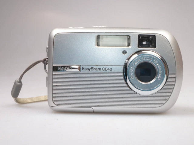 Kodak EasyShare CD40 | Compact Digital Camera | 4.0MP | AA | Silver
