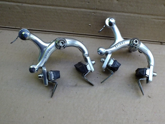 Étrier de frein avant / front brake caliper - MAFAC DURAL