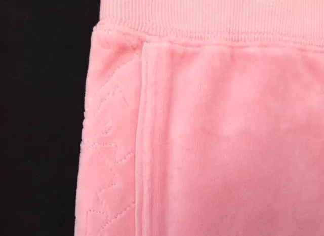 Neu mit Etikett Juicy Couture neue Generation. Pink Velours Trainingsanzug Hose Scotty Hund Logo Mädchen Alter 8 2