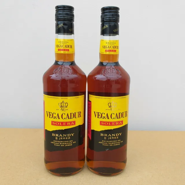 PicClick Brandy Alkohol 2 Liter Spanien - CADUR DE SOLERA 0,7 25,00 VEGA 36% Jerez EUR x