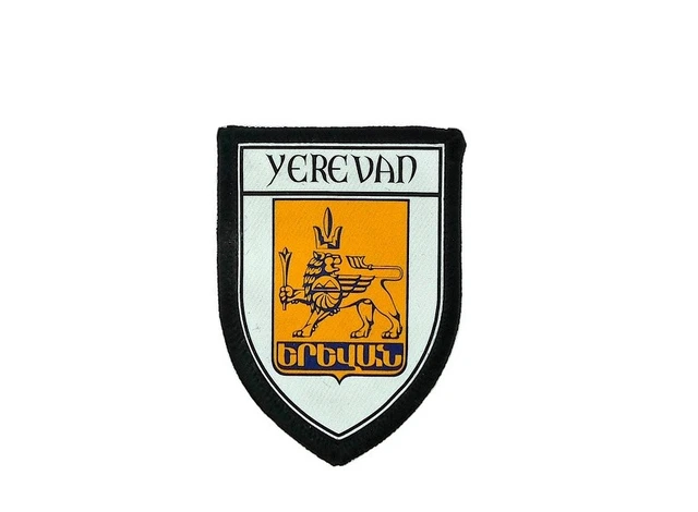 Ecusson brode thermocollant imprime blason ville drapeau Saint-Pétersbourg patch
