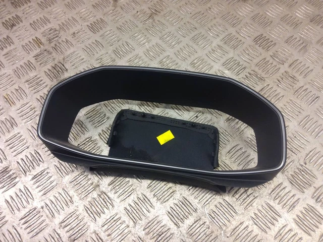 3C0858407 Volkswagen PASSAT B6 Boîte / Compartiment De Rangement Pour Tableau De Bord, 15.00