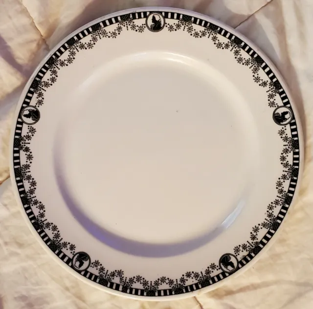Syracuse China Onondaga Pottery Co. Silhouette Restaurant Dinner Plate Cameo? 9"