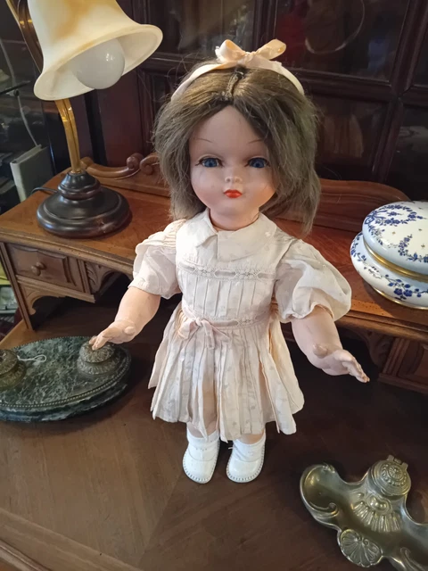 BELLE POUPÉE ANCIENNE parian, état parfait 27 cm XIXème Habits d