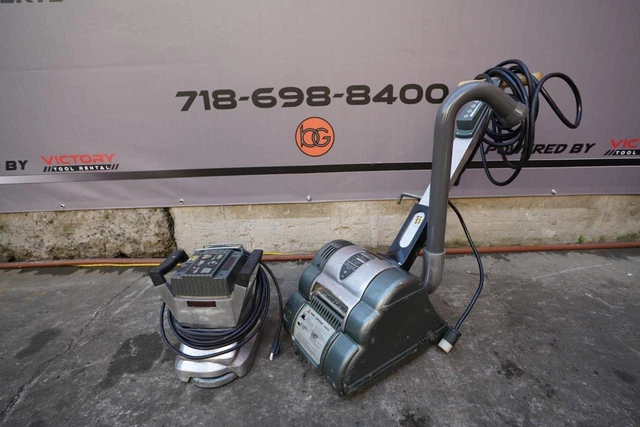 Hiretech HT8-1 and HT-7 Floor Sander and Edger 120 volts  Great Set Works Fine