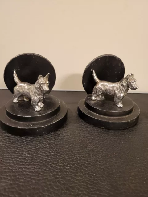 ANTIQUE VTG ART DECO SCOTTIE DOG BOOKENDS TERRIER PUP Metal / Cast