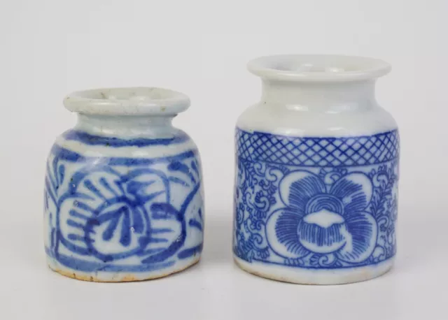 2x Antique Chinese Blue and White Porcelain Water Pot of Smoking Pipe 19thC