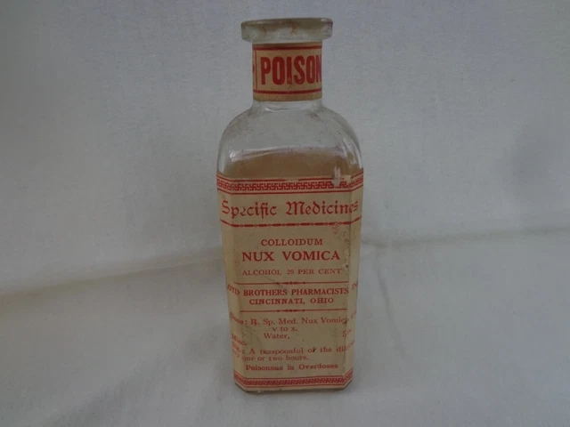 Antique Specific Medicians Lloyd Brothers Pharmacists Nux Vomica Bottle