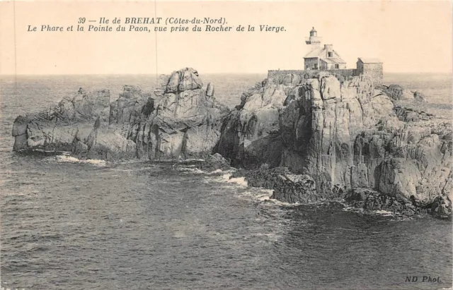 CPA ILE de BREHAT - Le Phare et la Pointe du Paon (136215)