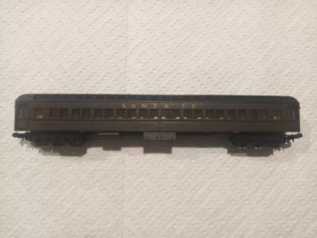 N Scale- USA - Santa Fe - 1 x Heavyweight Coach by Lima or Model Power