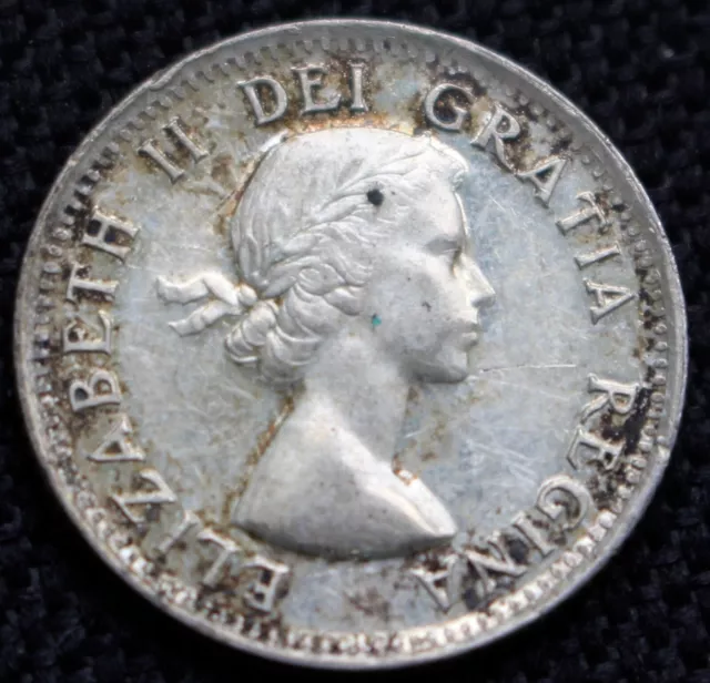 1953 CANADA 10 CENTS - .800 SILVER - Elizabeth II - Some toning