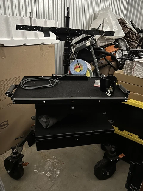Inovativ Axis Command Station With Top Drawer