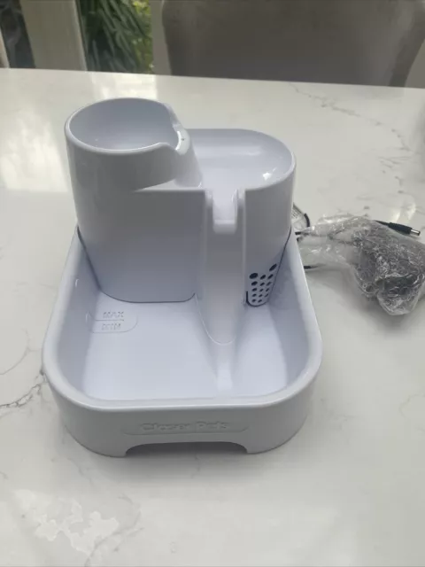 Cat Mate 2L Drinking Water Fountain, Cat Fountain for Cats and Small Dogs