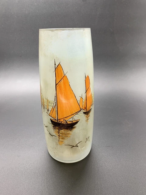 Grand Vase Ancien En Verre Peint – Décor Paysage Sapin Maison – Signé Hanry?