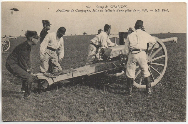 CHALONS SUR MARNE - Marne - CPA 51 - Vie MILITAIRE - le camp - Artillerie Canons