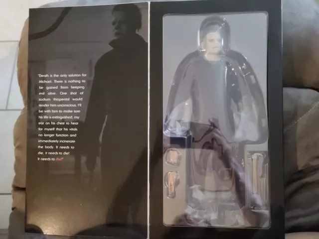 Halloween 2018 edition 1:6 scale Michael Myers figure 2