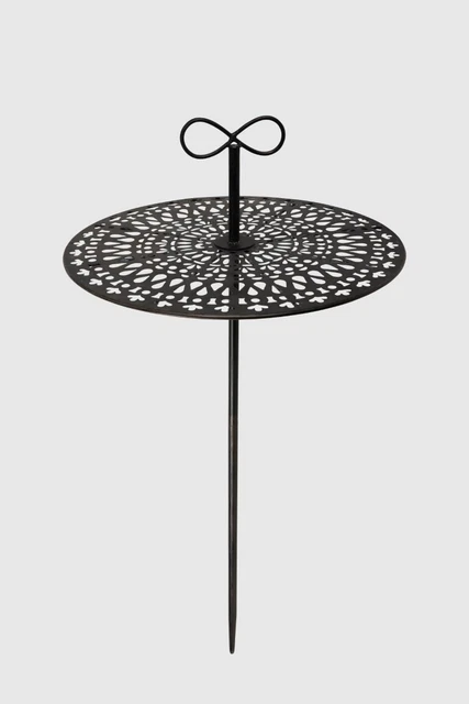 GARTENTISCH STECKTISCH MIT Erdspieß Blumenhocker 45 cm H 80 cm SW160360