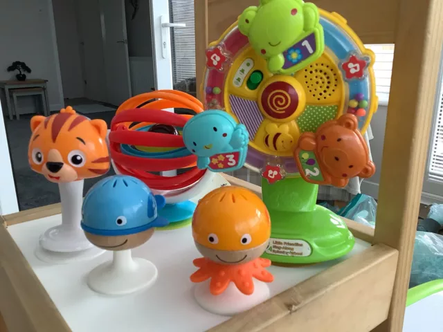 4 Highchair Toys with Suction Cups