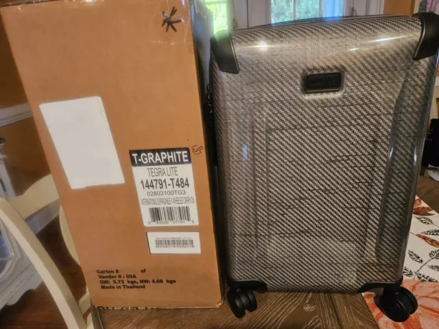 Tumi Tegra Lite International Expandable 4 Wheel Carry On