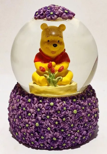 Disney Store Winnie The Pooh Snow globe