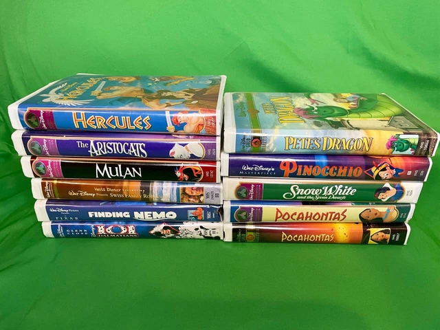 11 Walt Disney Movie Lot of VHS Clamshell Tapes Mulan Pocahontas Snow White